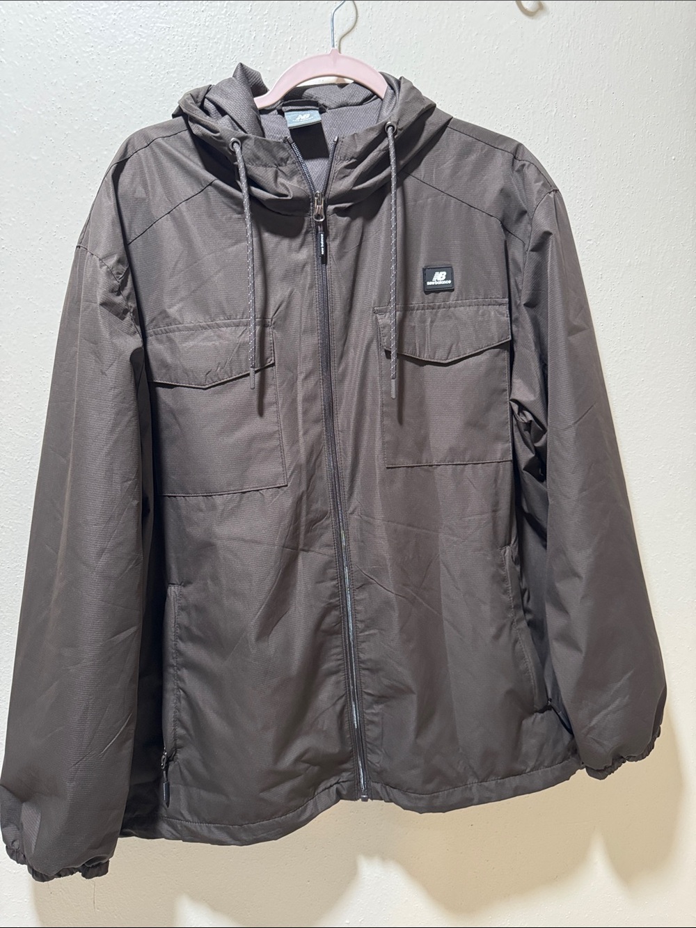 New Balance Men's Hooded Windbreaker Jacket - Brown